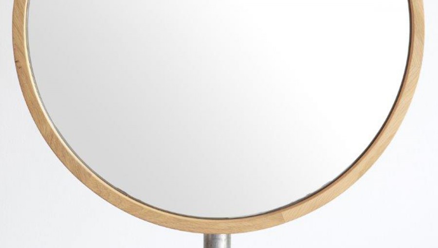 Oak mirrors and accessories